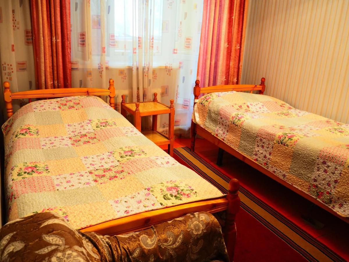 Baktygul Guesthouse Naryn Extérieur photo