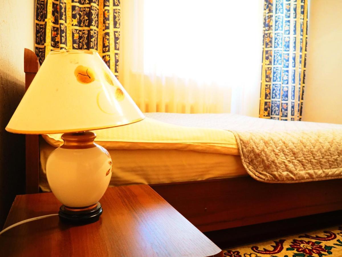 Baktygul Guesthouse Naryn Extérieur photo