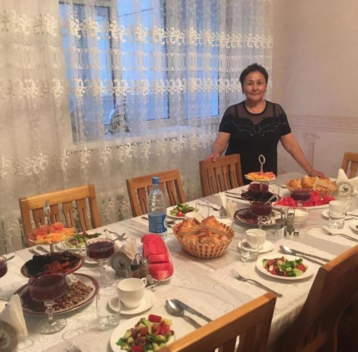 Baktygul Guesthouse Naryn Extérieur photo
