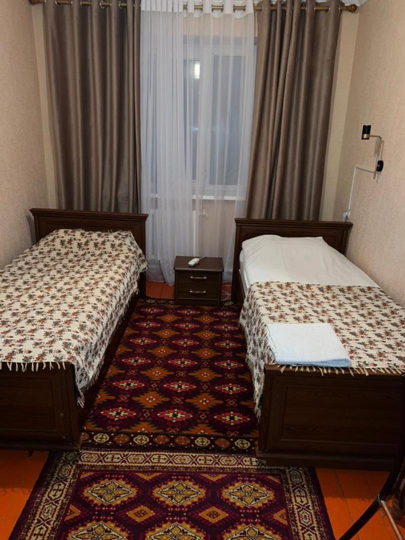 Baktygul Guesthouse Naryn Extérieur photo