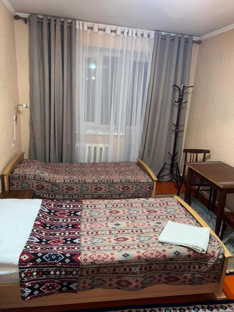 Baktygul Guesthouse Naryn Extérieur photo